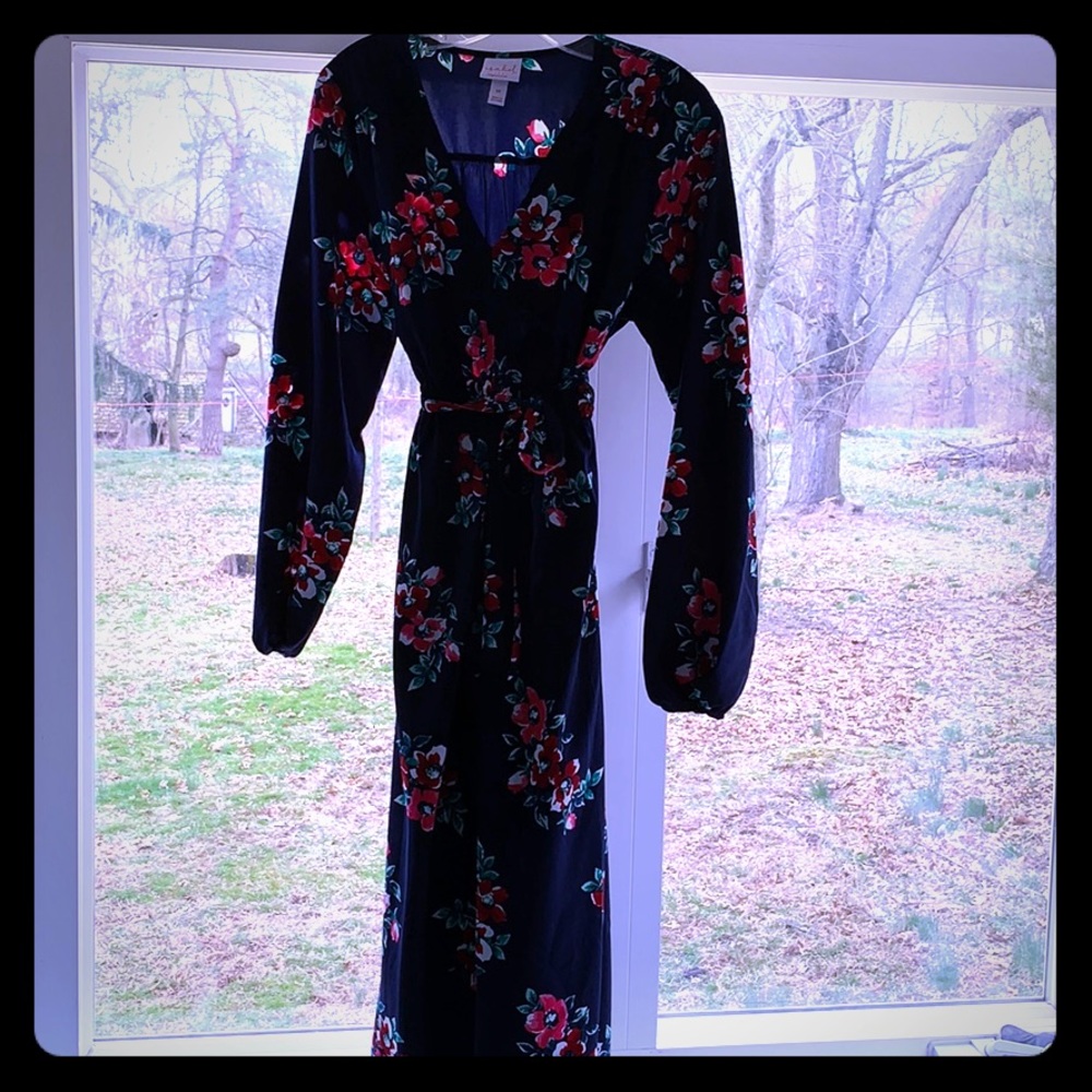 Maternity Midi Dress - Works for all Belly Sizes!